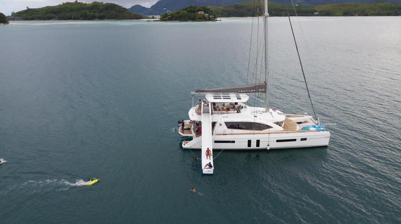 Book yachts online - catamaran - Leopard 58 Skippered - Between BE [S] - rent