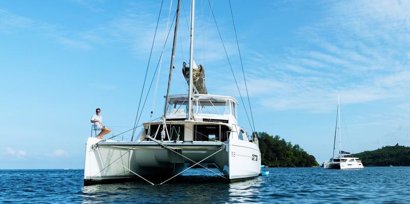 Book yachts online - catamaran - Leopard 58 Skippered - Between BE [S] - rent