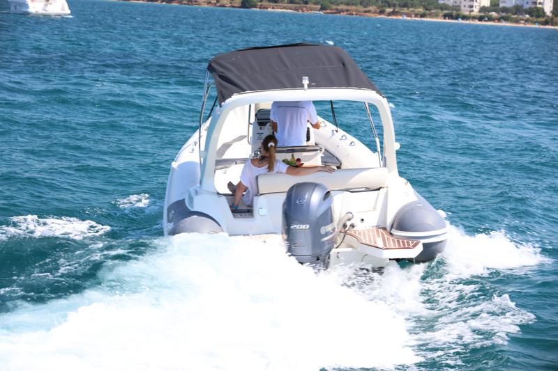 Book yachts online - motorboat - Nuova Jolly Prince 23 - Nuova Jolly Prince 23 - rent