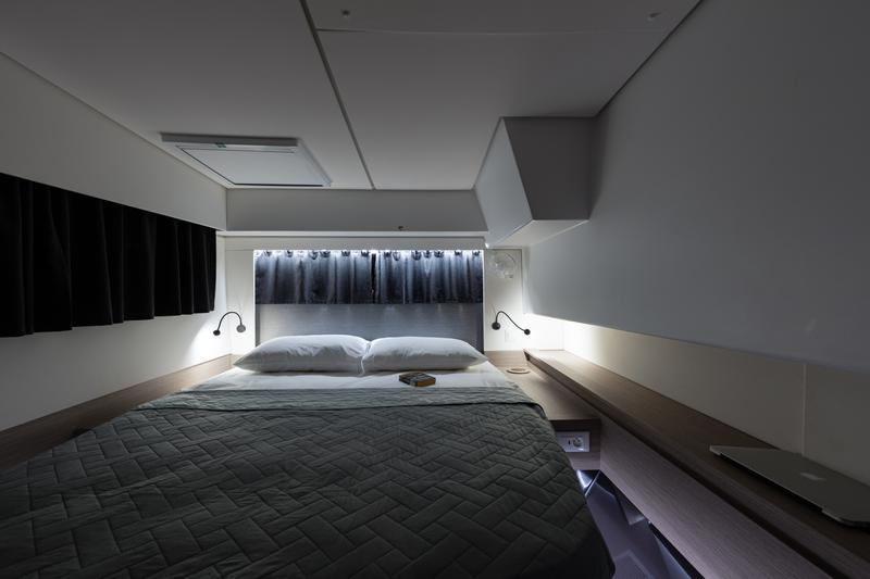 Book yachts online - catamaran - Elba 45 - Vienna Pearl | A/C, Gen, Water-maker - rent