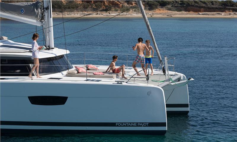 Book yachts online - catamaran - Saona 47 - ES-A/C, Gen, Water-maker - rent