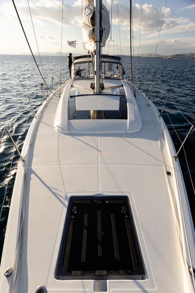 Book yachts online - sailboat - Oceanis 51.1 - Viennastar | A/C, Gen, 12 pax - rent