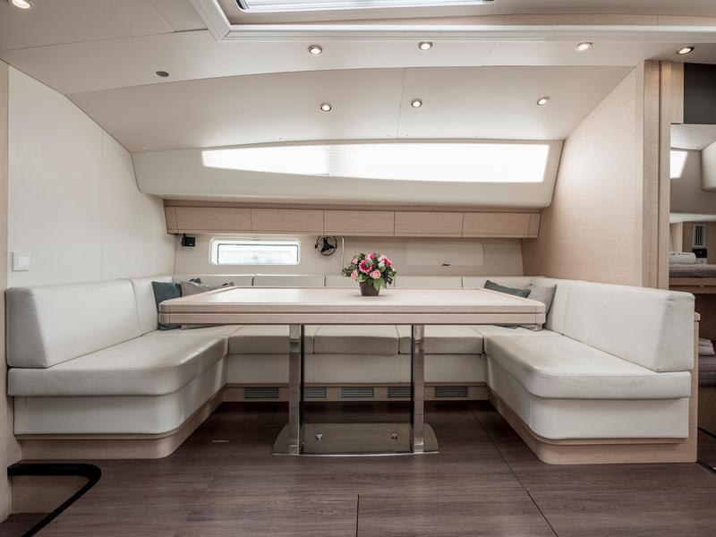 Book yachts online - sailboat - Jeanneau 64 - LIFE TIME - LIFE TIME - rent