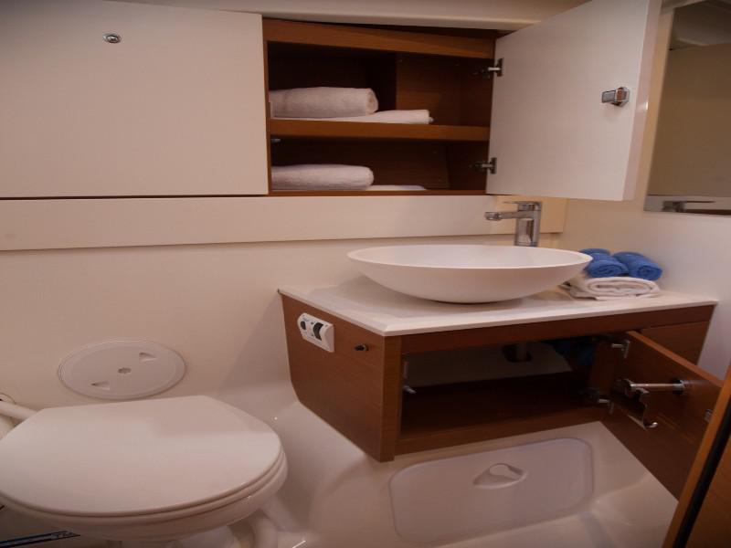 Book yachts online - sailboat - Jeanneau 54 - PELAGIC SAIL - rent