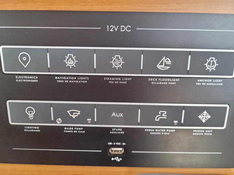 Book yachts online - sailboat - Sun Odyssey 490 (10) - ADEMARE - rent