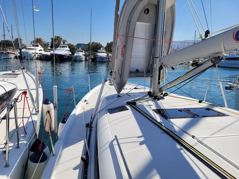 Book yachts online - sailboat - Sun Odyssey 490 (10) - ADEMARE - rent