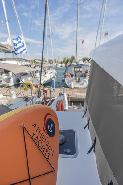 Book yachts online - catamaran - Lagoon 42 (4 dbl / 1 single ) - DAY ONE - rent