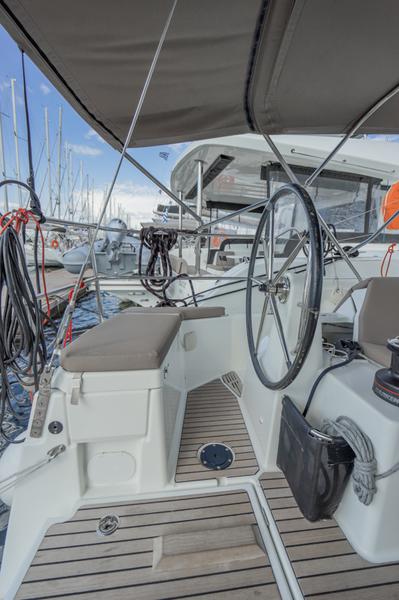 Book yachts online - sailboat - Sun Odyssey 490 - SEA SAFARI - rent