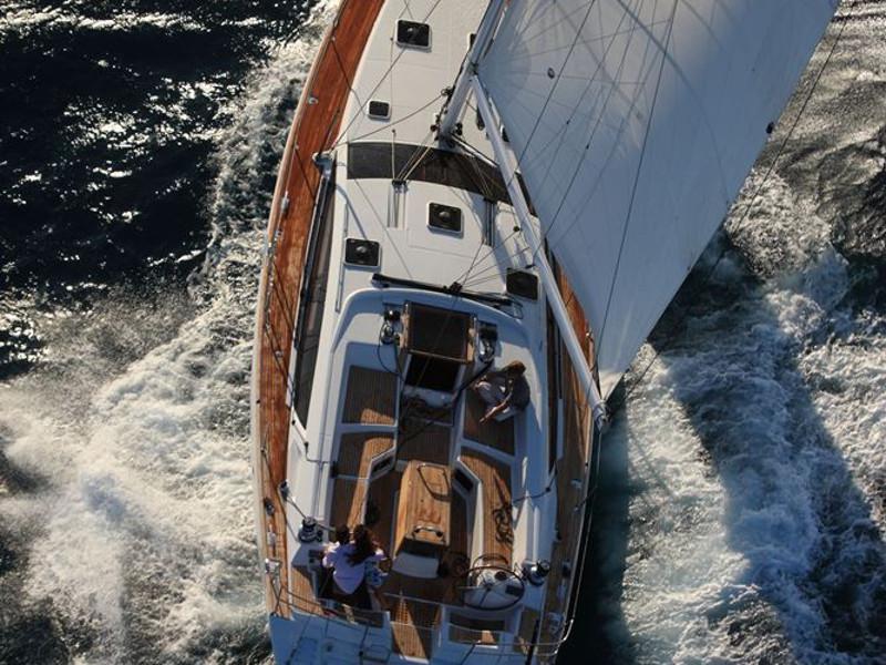 Book yachts online - sailboat - Jeanneau 53 (6 cab) - REGINA V - rent