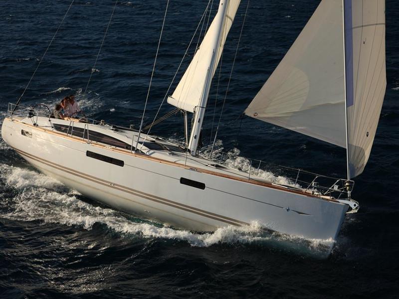 Book yachts online - sailboat - Jeanneau 53 (6 cab) - REGINA V - rent