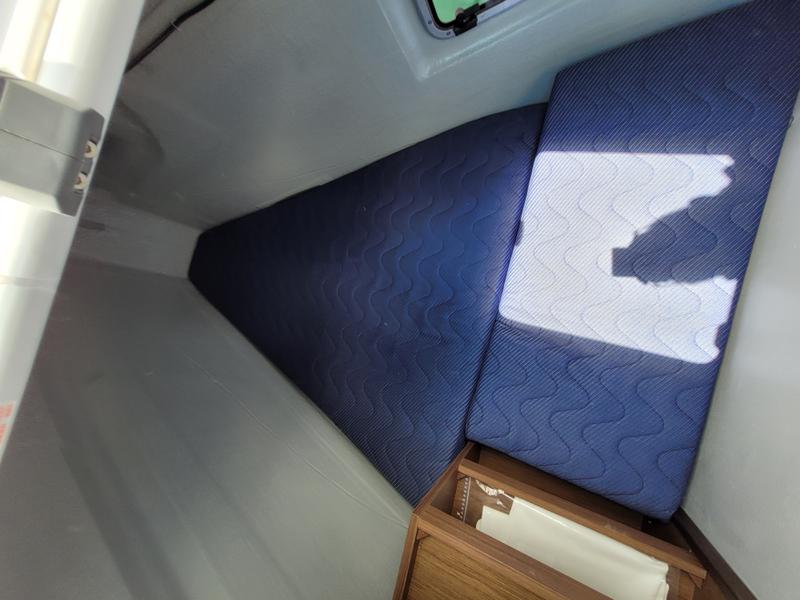 Book yachts online - catamaran - Lagoon 46 - PERGISOS - rent