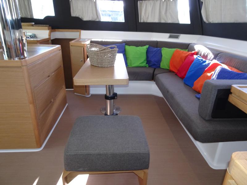 Book yachts online - catamaran - Dufour 48 Catamaran - LER - BLUE HULL, AC+GEN., UNDERWATER LIGHTS - rent