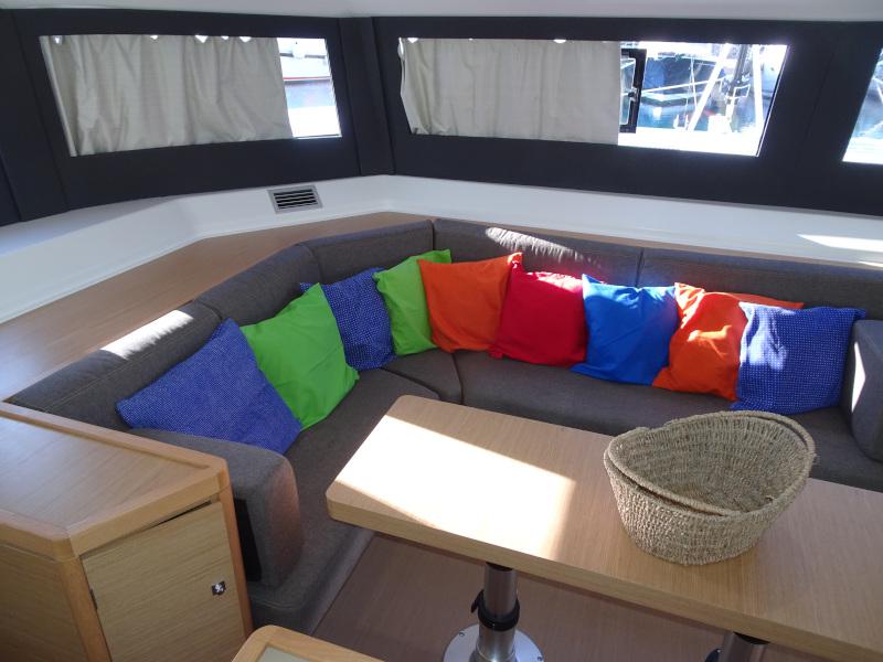 Book yachts online - catamaran - Dufour 48 Catamaran - LER - BLUE HULL, AC+GEN., UNDERWATER LIGHTS - rent