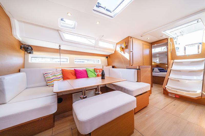 Book yachts online - sailboat - Sun Odyssey 490 - FREKI (NEW MODEL, BLUE HULL, AC+GEN.) - rent