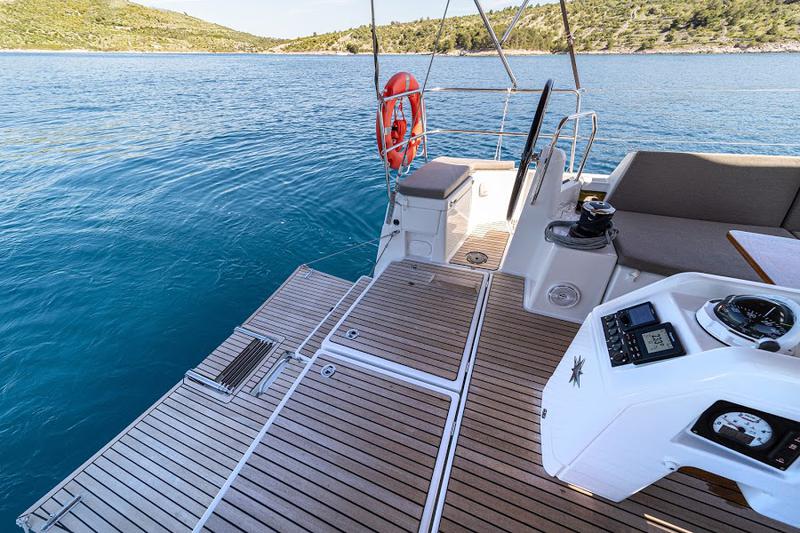Book yachts online - sailboat - Sun Odyssey 490 - GERI (NEW MODEL, BLUE HULL, AC+GEN.) - rent