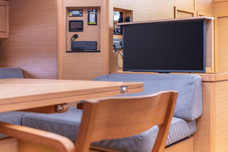 Book yachts online - sailboat - Dufour 63 Exclusive - BAHIA FELIZ V - rent