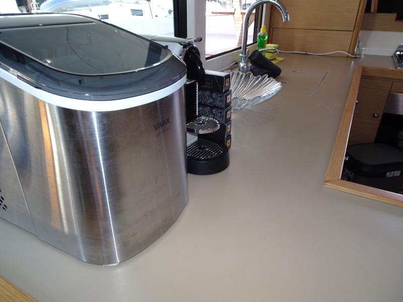 Book yachts online - catamaran - Dufour 48 Catamaran - YAM - BLUE HULL, AC+GEN., UNDERWATER LIGHTS - rent