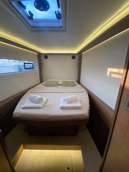 Book yachts online - catamaran - Lagoon 46 - Alter Ego (A/C-Generator) (Pax 12) Brand New 2021 - rent