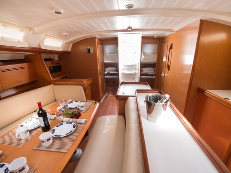 Book yachts online - sailboat - Beneteau Cyclades 50.5 - Christina (Refit 2021) (Pax 12)  - rent