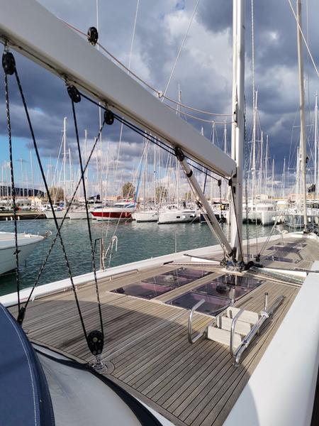 Book yachts online - sailboat - Hanse 575 - Shawe Thing (Only with Skipper) - rent