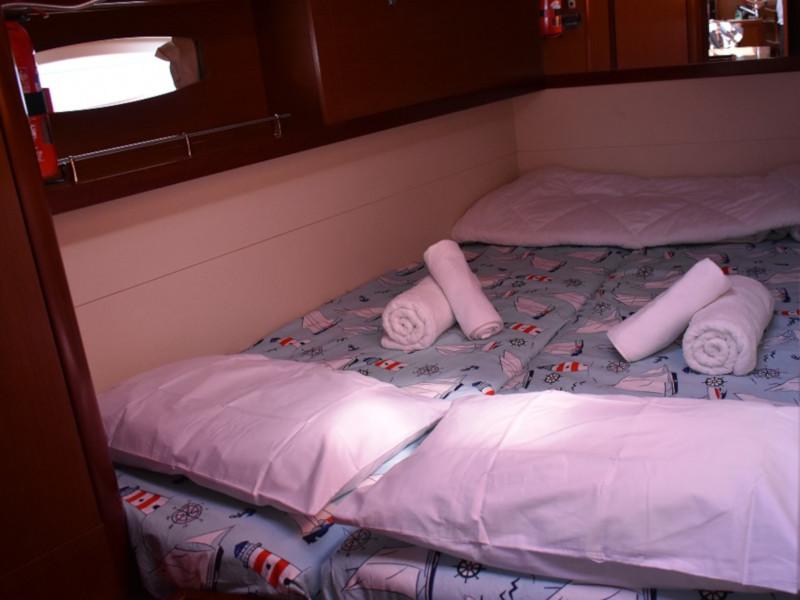 Book yachts online - sailboat - Oceanis 54 - Angelina - rent