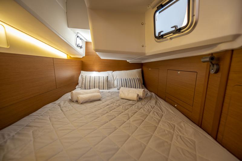 Book yachts online - sailboat - Sun Odyssey 410 - Garfish - rent