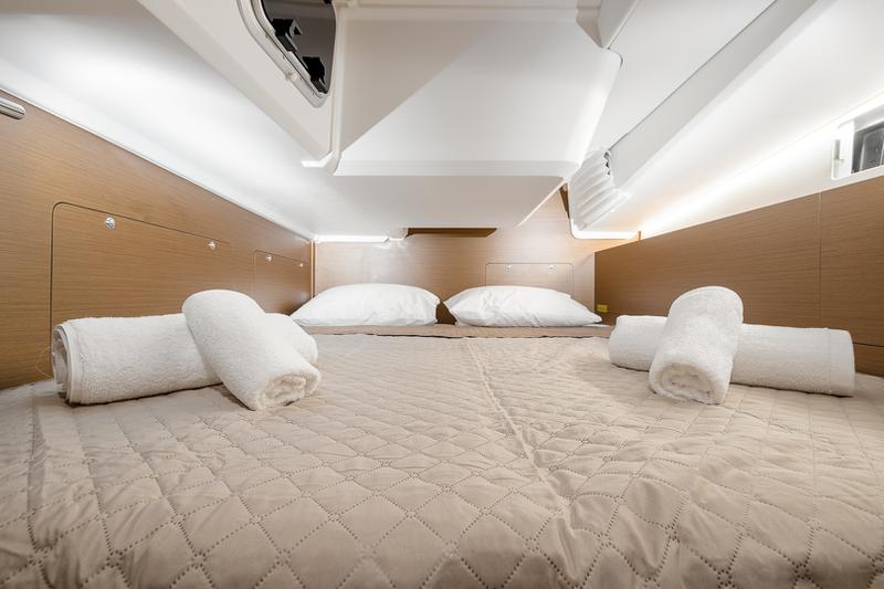 Book yachts online - sailboat - Sun Odyssey 490 - Jason - rent