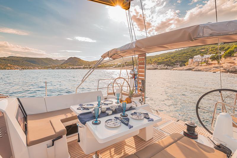 Book yachts online - sailboat - Sun Odyssey 490 - Jason - rent