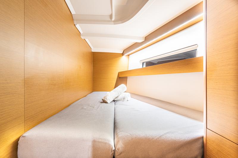 Book yachts online - sailboat - Sun Odyssey 440 - Soulmates - rent