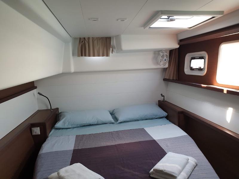 Book yachts online - catamaran - Lagoon 450 - Wentura - rent