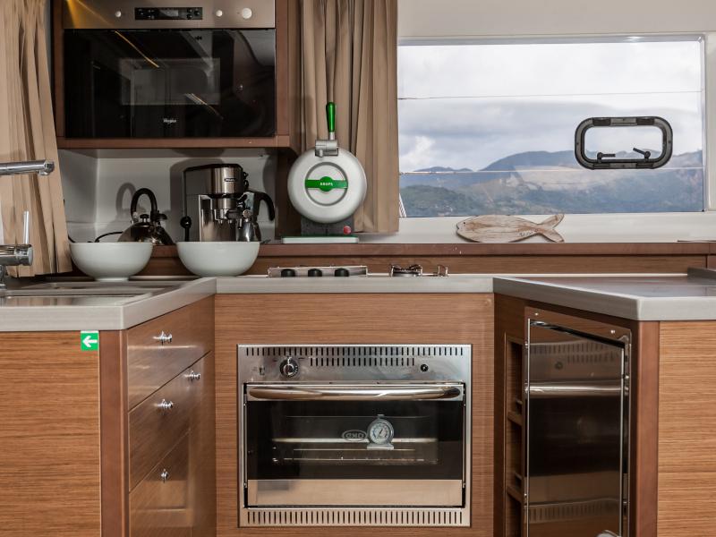 Book yachts online - catamaran - Lagoon 450 - Wentura - rent