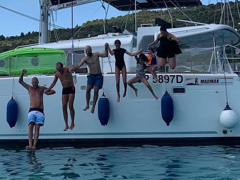 Book yachts online - catamaran - Lagoon 450 - Wentura - rent