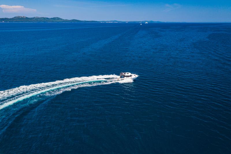 Book yachts online - motorboat - Merry Fisher 795 - Klapa - rent