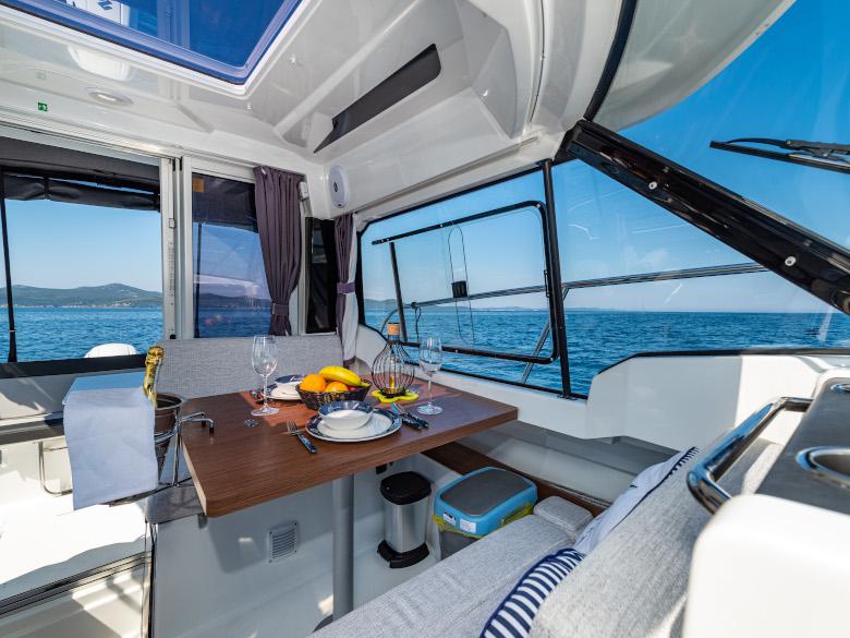 Book yachts online - motorboat - Merry Fisher 795 - Klapa - rent