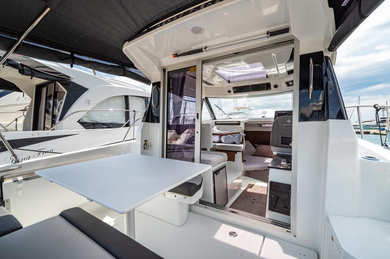 Book yachts online - motorboat - Merry Fisher 795 - Klapa - rent