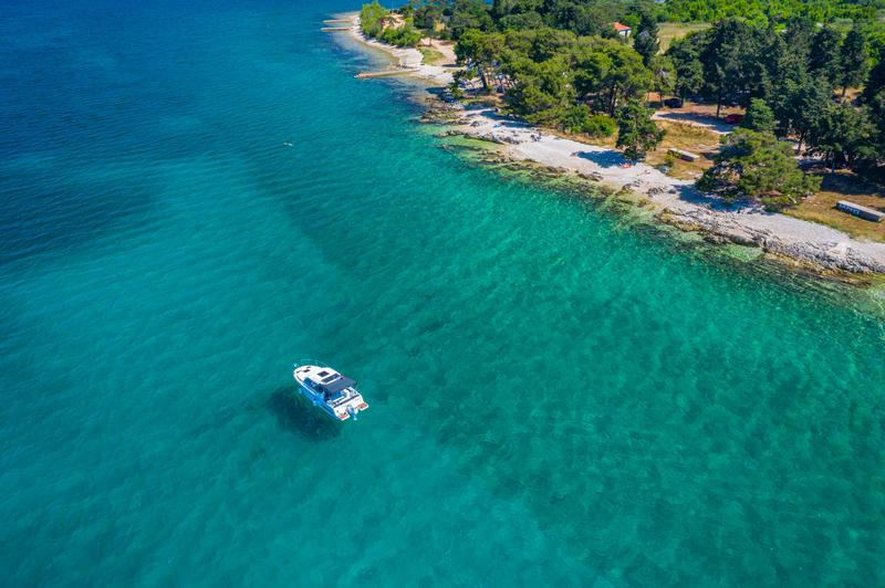 Book yachts online - motorboat - Merry Fisher 795 - Klapa - rent