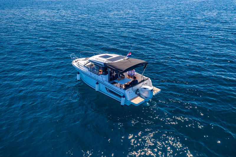 Book yachts online - motorboat - Merry Fisher 795 - Klapa - rent