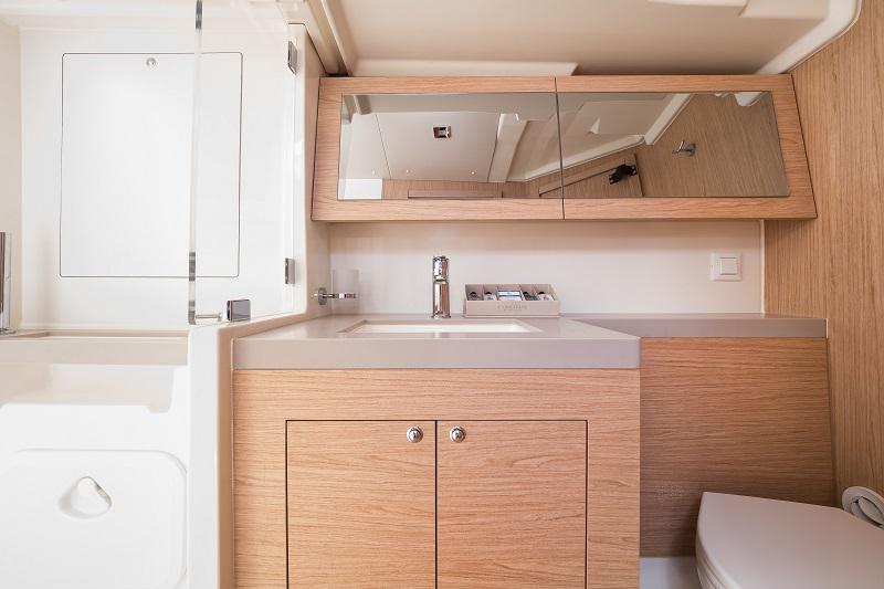 Book yachts online - sailboat - Oceanis 51.1 - MAMAMIA (WITH AC&amp;GENERATOR OWNER VERSION) - rent