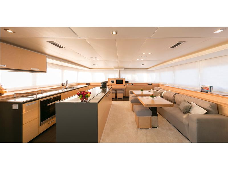 Book yachts online - catamaran - Lagoon 620 - TWIN - rent