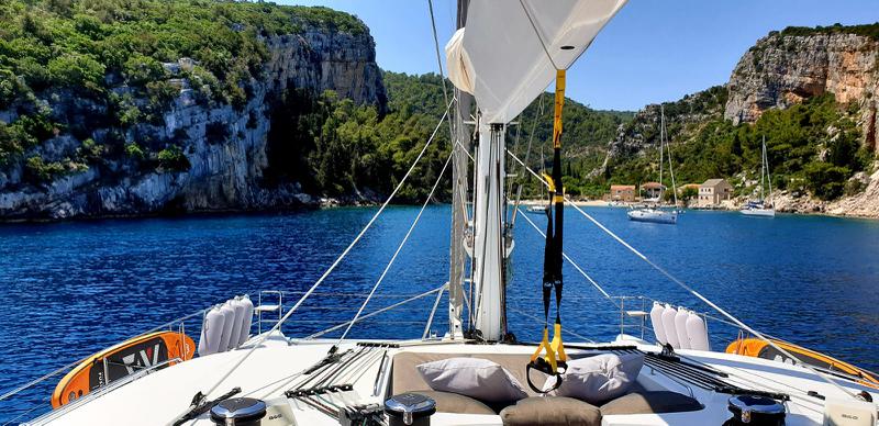 Book yachts online - catamaran - Lagoon 620 - TWIN - rent