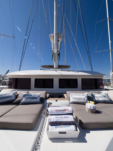 Book yachts online - catamaran - Lagoon 620 - TWIN - rent