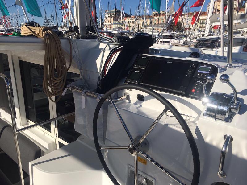 Book yachts online - catamaran - Lagoon 40 - Milu 2.0 - rent