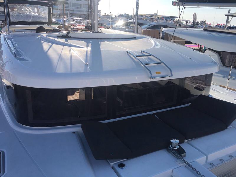 Book yachts online - catamaran - Lagoon 40 - Milu 2.0 - rent