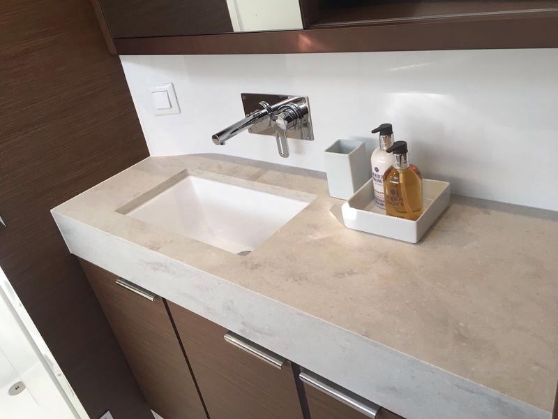 Book yachts online - catamaran - Lagoon 40 - Milu 2.0 - rent