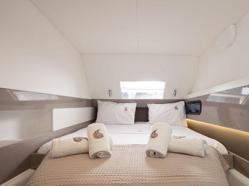 Book yachts online - catamaran - Bali 4.1 - Sofia - rent