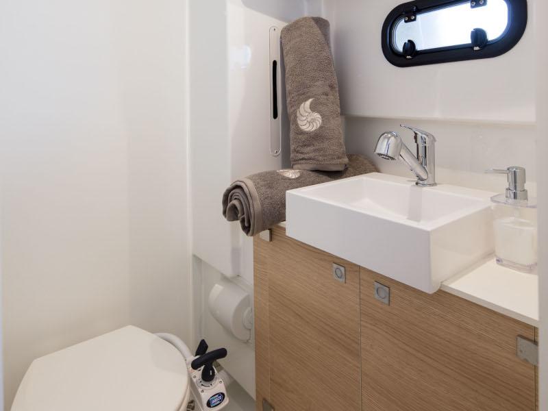 Book yachts online - catamaran - Bali 4.1 - Sofia - rent