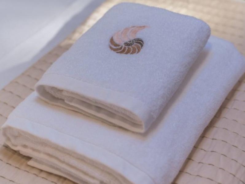 Book yachts online - catamaran - Bali 4.3 - Alina - rent