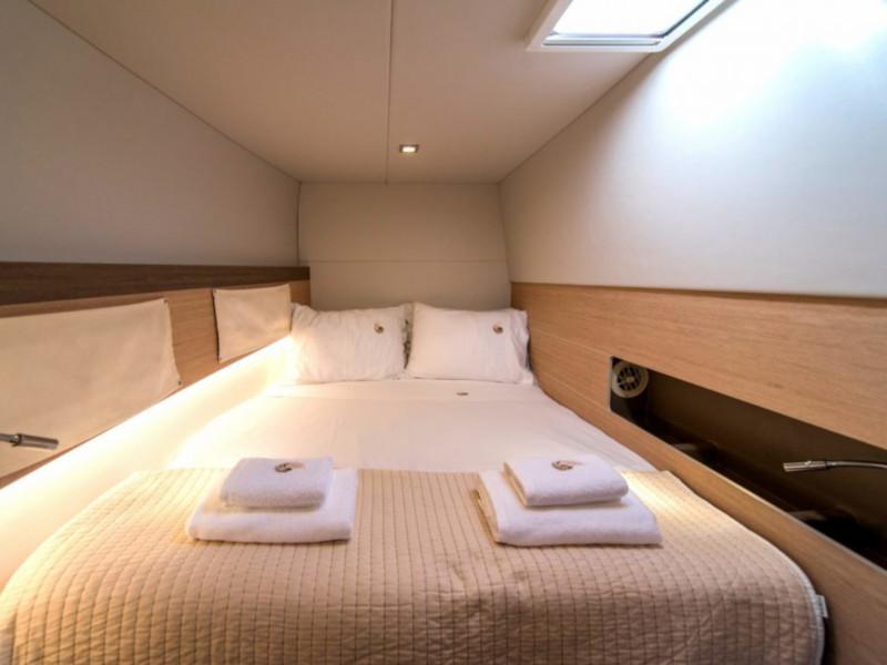 Book yachts online - catamaran - Bali 4.3 - Alina - rent