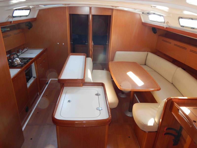 Book yachts online - sailboat - Cyclades 50.5 - Alegria - rent