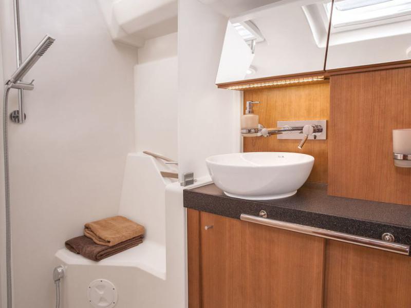 Book yachts online - sailboat - Hanse 505 - Kia Ora - rent